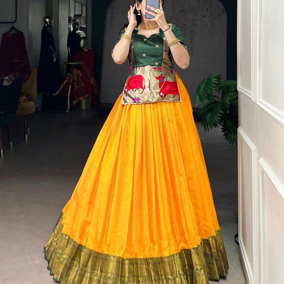 Co-ord Set Lehenga - Picture 4 of 12